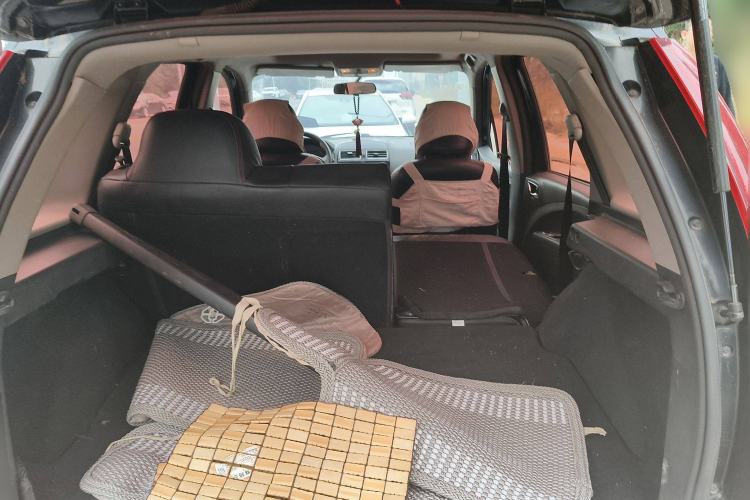 Used FORTHING Joyear X5 2013 1.6L Manual Luxury Model China IV Standard Trunk