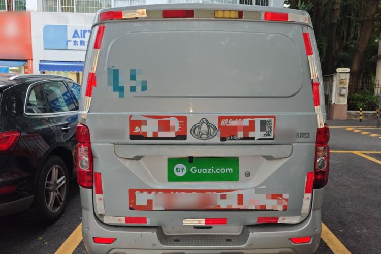 Used CHANGAN KAICHENG Ruixing M80 2018 1.5L Base Model Van Semi-Blind Window Flat Roof Rear-Hinged Doors 4G15S
