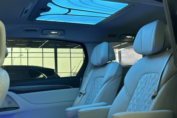 Used Buick GL8 2023 ES Lu Zun Comfort Model
