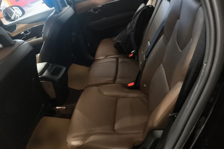 Used Volvo XC90 2021 B5 SmartDrive Luxury Edition 5-seater Left Rear Seat