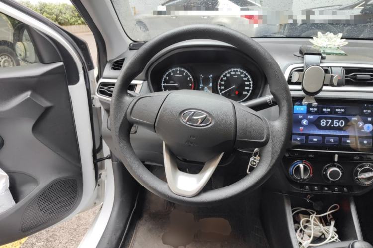 Used Hyundai Verna (older generation) 2017 1.4L Manual Refreshed Version China V Standard
