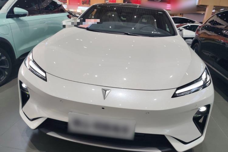 Used Deepal L07 2026 Model 240Ultra Huawei Qiankun ADS SE Edition
