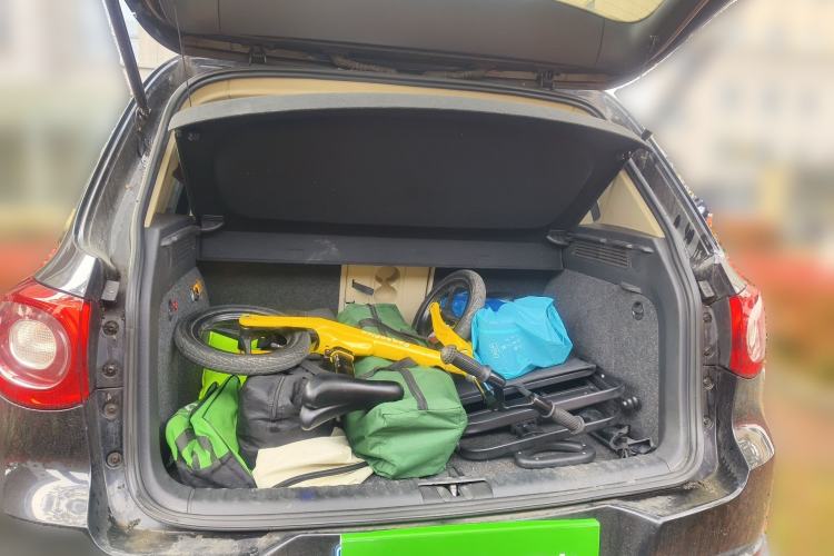 Used Volkswagen Tiguan 2010 1.8TSI Automatic All-Wheel-Drive Elite Edition Trunk