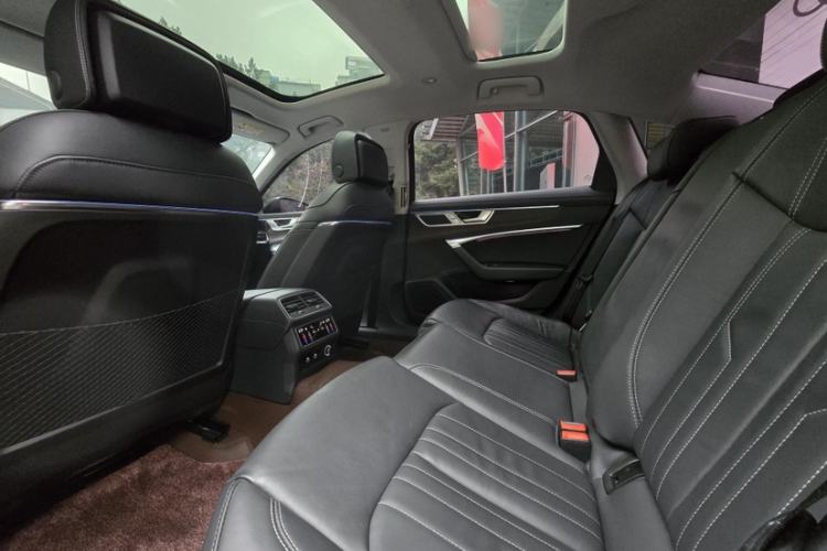 Used Audi A6L 2023 45 TFSI quattro Prestige Elegant Edition Interior 5