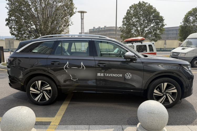 Used Volkswagen Tavendor 2023 380TSI Four-Wheel Drive R-Line Cruise Edition