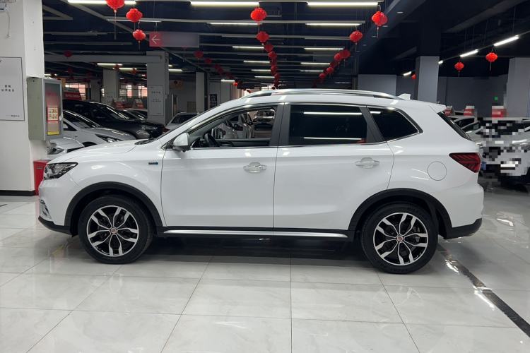 Used Roewe RX5 2018 30T Two-Wheel Drive Automatic Internet Smart Edition Exterior 2