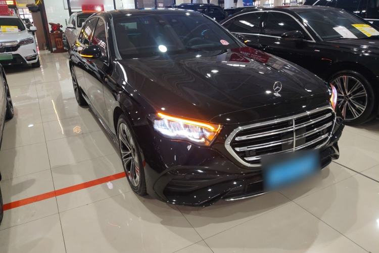 Used Mercedes-Benz E-Class 2024 E 300 L Fashion Sport Model Front Right 45 Deg