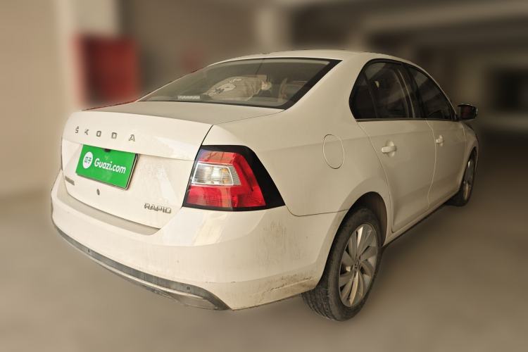 Used Skoda Rapid 2019 1.5L Automatic Comfort Edition China VI Standard Rear Right 45 Deg