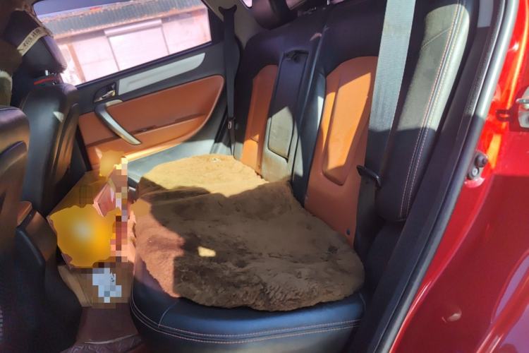 Used JAC Group Refine S5 2013 2.0T Manual Luxury Edition Left Rear Seat