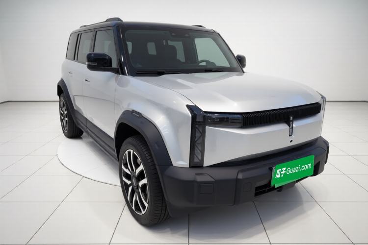 Used iCAR 03 2024 472km Four-Wheel Drive Long-Range Intelligent Advanced Version
