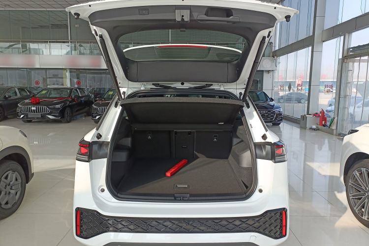 Used Volkswagen Tayron 2025 Tharu L 330TSI Two-Wheel Drive Elite City Package