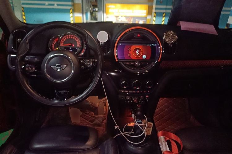 Used MINI Countryman 2018 2.0T COOPER S ALL4 Artist Center Console