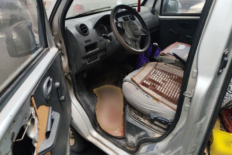 Used Dongfeng Xiaokang K07S 2015 1.2L Practical Version DK12-05 Driver Seat