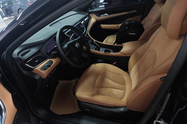 Used Buick LaCrosse 2018 20T Luxury Model
