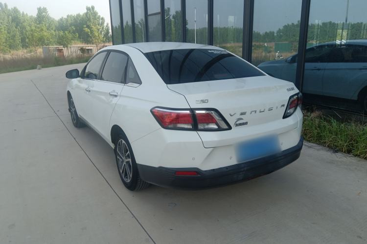 Used Venucia D60 2019 1.6L XE Manual Comfort Edition