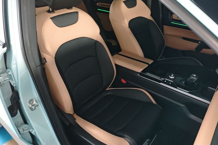 Used Geely Auto icon 2023 1.5TD Chocolate Smoothie Edition
