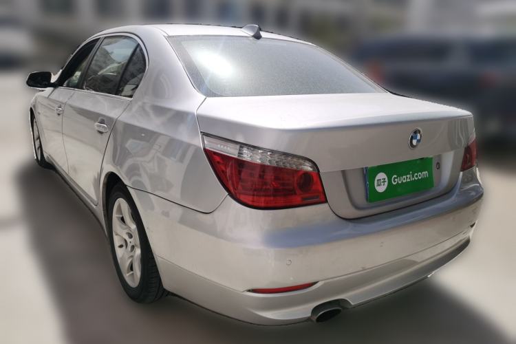 Used BMW 5 Series 2010 520Li Luxury Model
