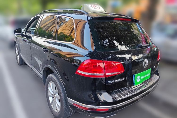 Used Volkswagen Touareg 2017 3.0 TSI Touareg Model Rear Left 45 Deg