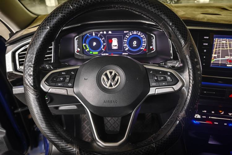 Used Volkswagen Tayron GTE Plug-in Hybrid 2020 1.4T Luxury Model Steering Wheel