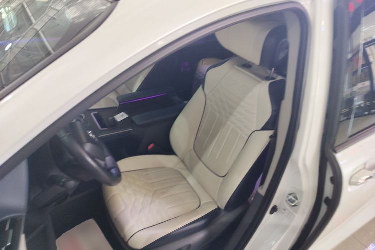 Used Toyota SIENNA 2023 2.5L Hybrid Comfort Edition