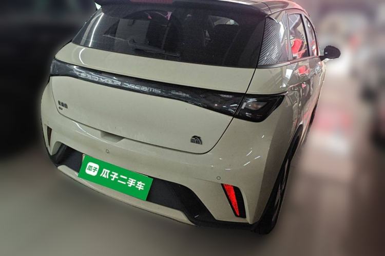 Used BYD Dolphin 2023 420 km Fashion Edition
