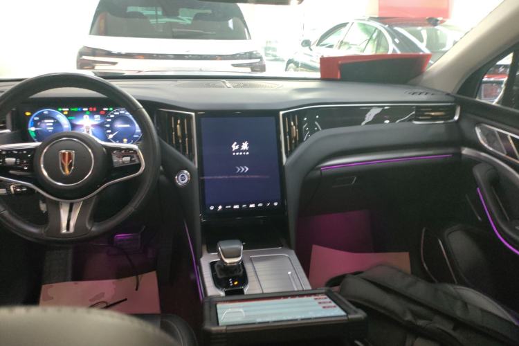 Used Hongqi HS7 PHEV 2024 2.0T PHEV Four-Wheel Drive Flagship Edition 6 Seats
