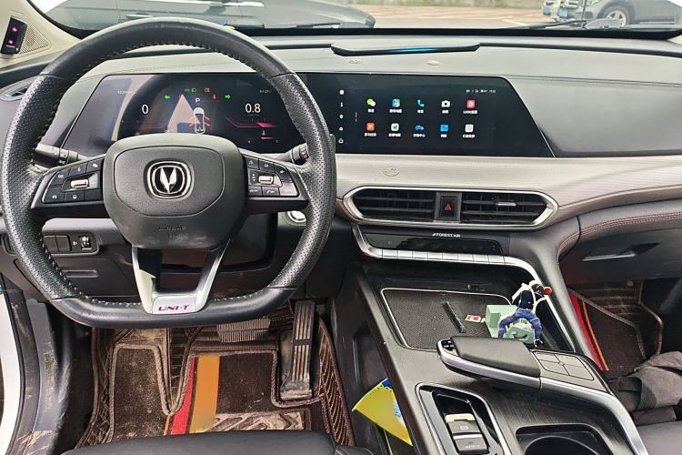 Used Changan UNI-T 2020 1.5T Prestige Version
