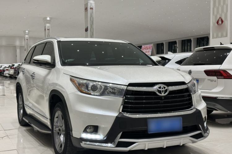 Used Toyota Highlander 2017 2.0T Four-Wheel Drive Luxury Edition 7 Seats