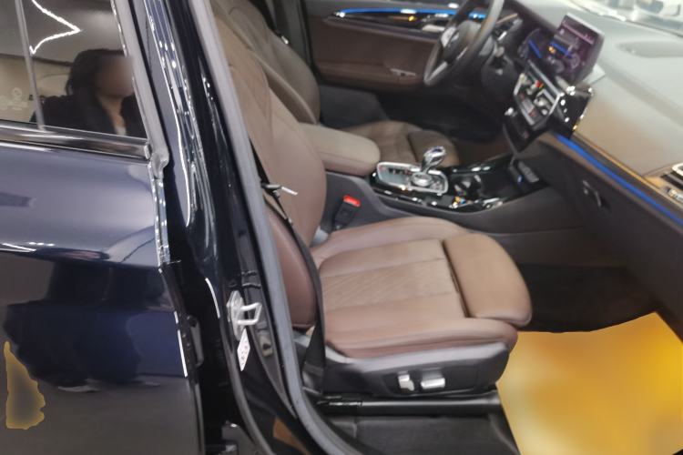 Used BMW iX3 2022 Leading Model
