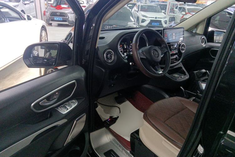 Used Mercedes-Benz Vito 2016 2.0T Elite Edition
