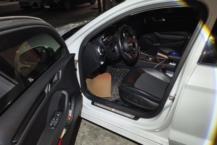 Used Audi A3 2019 Limousine 35 TFSI Fashion Edition China V standard Driver Seat