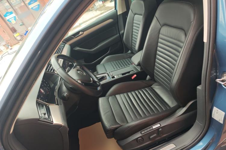 Used Volkswagen Variant New Energy 2019 GTE model
