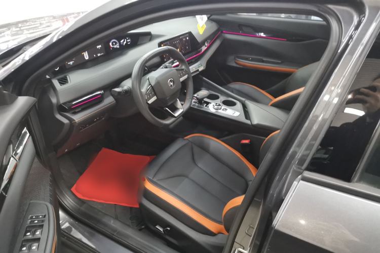 Used CHANGAN UNI-V 2023 1.5T Prestige Model Driver Seat