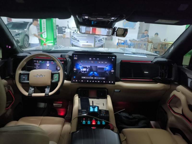 Used Formula Leopard 8 2025 Smart & Brave Flagship Edition 7 Seats — 9