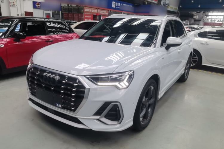 Used Audi Q3 2021 35 TFSI Fashion Dynamic Model