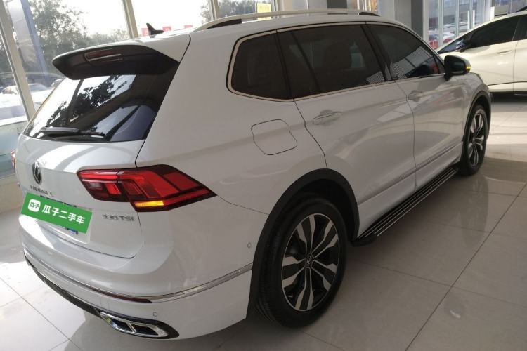 Used Volkswagen Tiguan L 2025 Model Outstanding Version 330TSI Automatic Two-Wheel Drive R-Line Longyao Edition