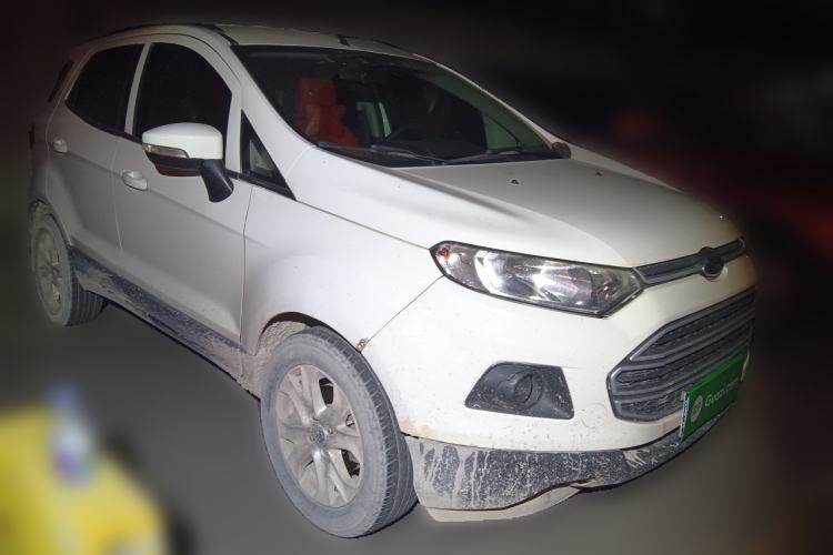 Used Ford EcoSport 2013 1.5L Manual Fashion Model Front Right 45 Deg