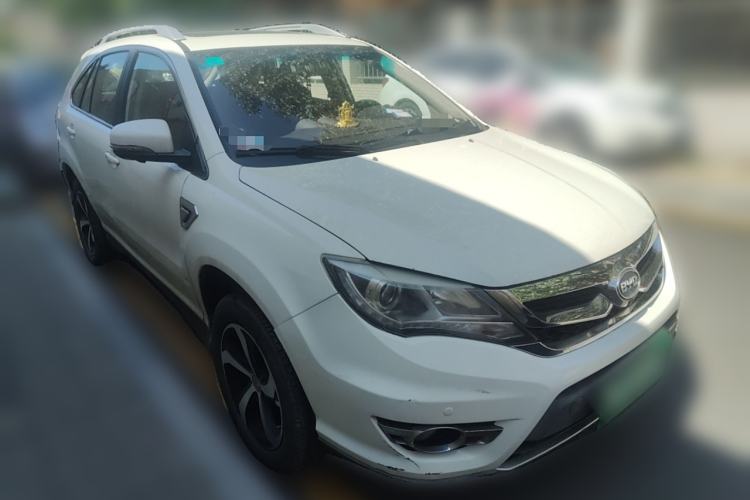 Used BYD S7 2015 2.0T Automatic Prestige Model
