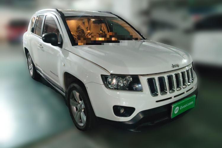 Used Jeep Compass 2012 2.0L two-wheel drive sport version