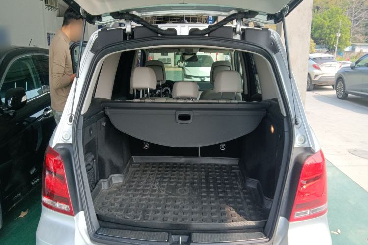 Used Mercedes-Benz GLK-Class 2013 GLK 300 4MATIC Dynamic Sunroof Model