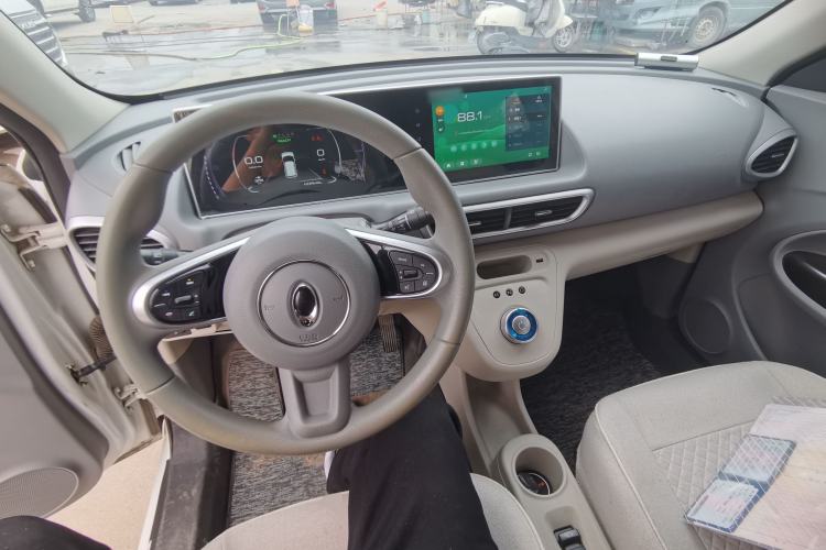 Used ORA White Cat 2020 360 km Luxury Version Center Console