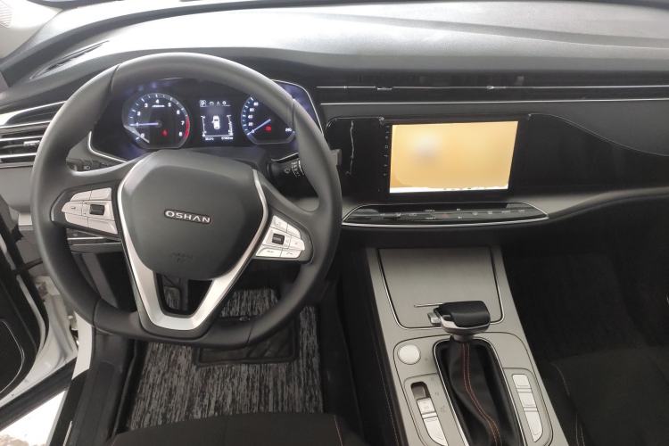 Used CHANGAN OSHAN X7 2020 1.5T Automatic Elite Edition
