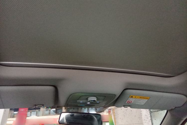 Used Roewe RX3 2018 1.6L CVT Flagship Edition Headliner