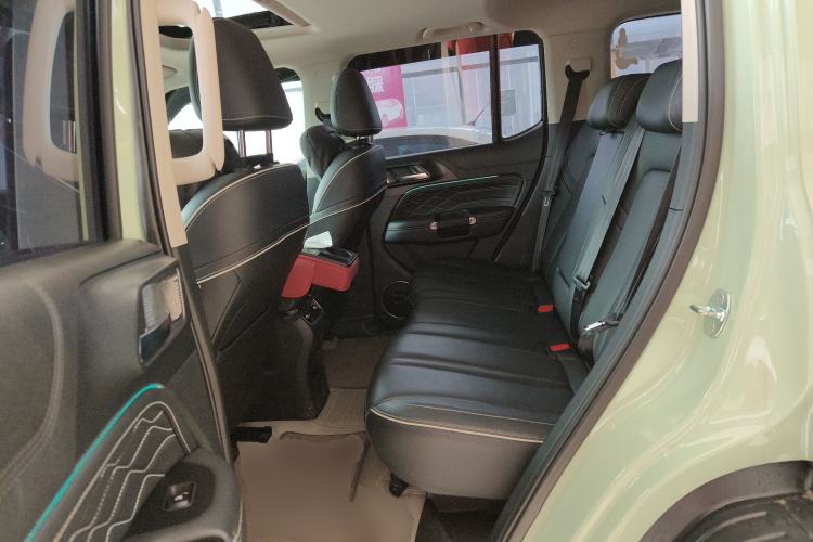 Used Tank 300 2024 2.0T Crosser
