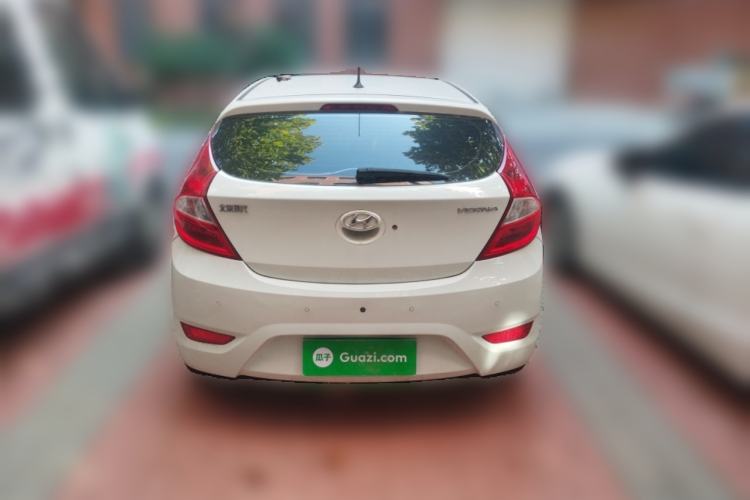Used Hyundai Verna Ray 2014 1.4L Automatic GLX