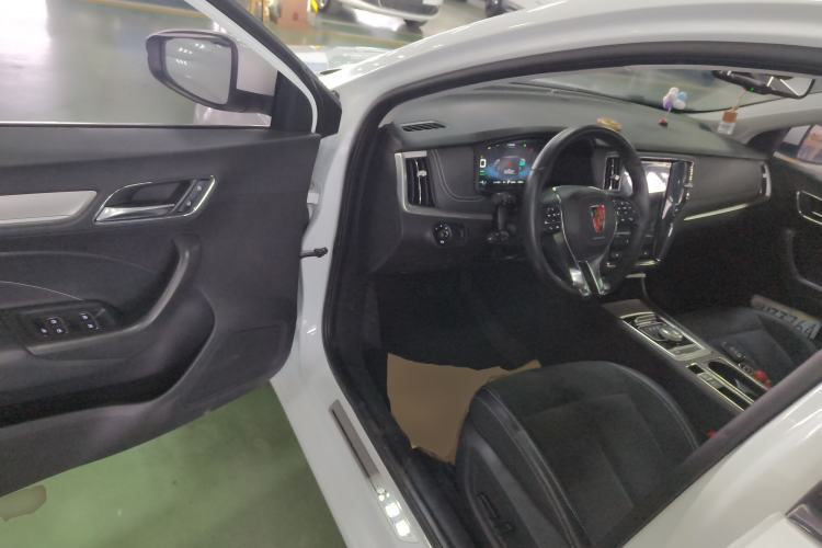 Used Roewe i6 New Energy 2017 45T Hybrid Connective Smart Luxury Edition
