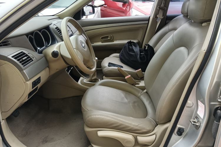 Used Nissan Sylphy 2012 Classic 1.6XE Manual Comfort Edition Left Front Seat