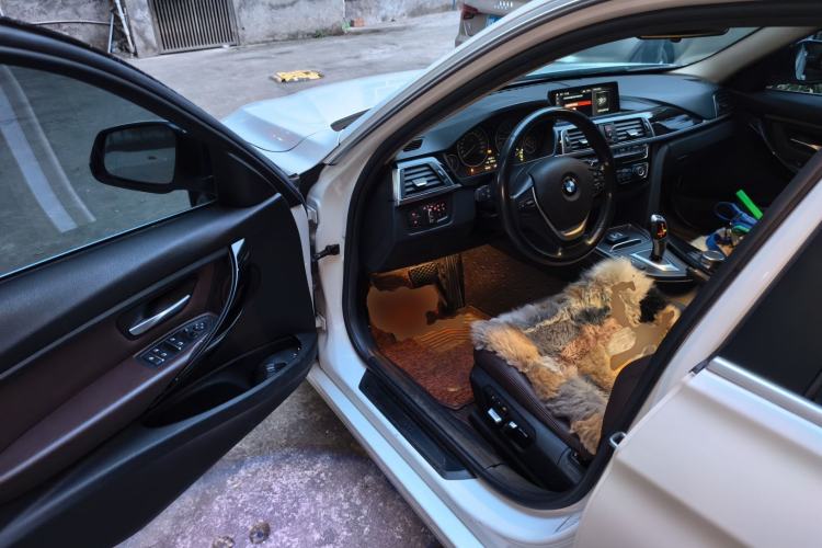 Used BMW 3 Series 2019 320Li Fashion Model
