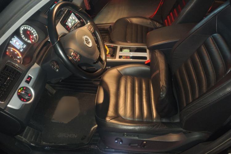 Used Volkswagen Passat 2015 1.8TSI DSG Prestige Edition
