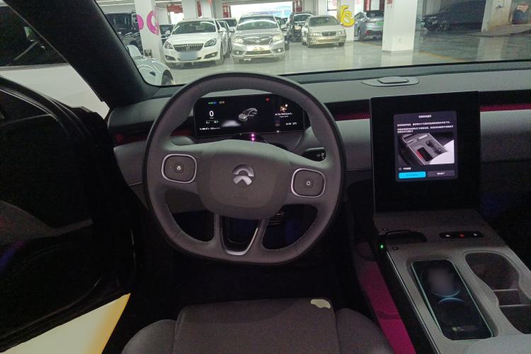 Used Nio ET5T 2024 75kWh Touring Steering Wheel